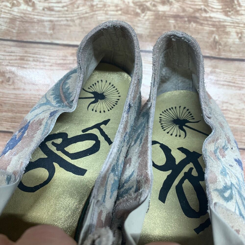 OTBT Lunar Floral Women 9M Comfort Sneaker Off The Beaten Track Perforated Shoes - Picture 8 of 11